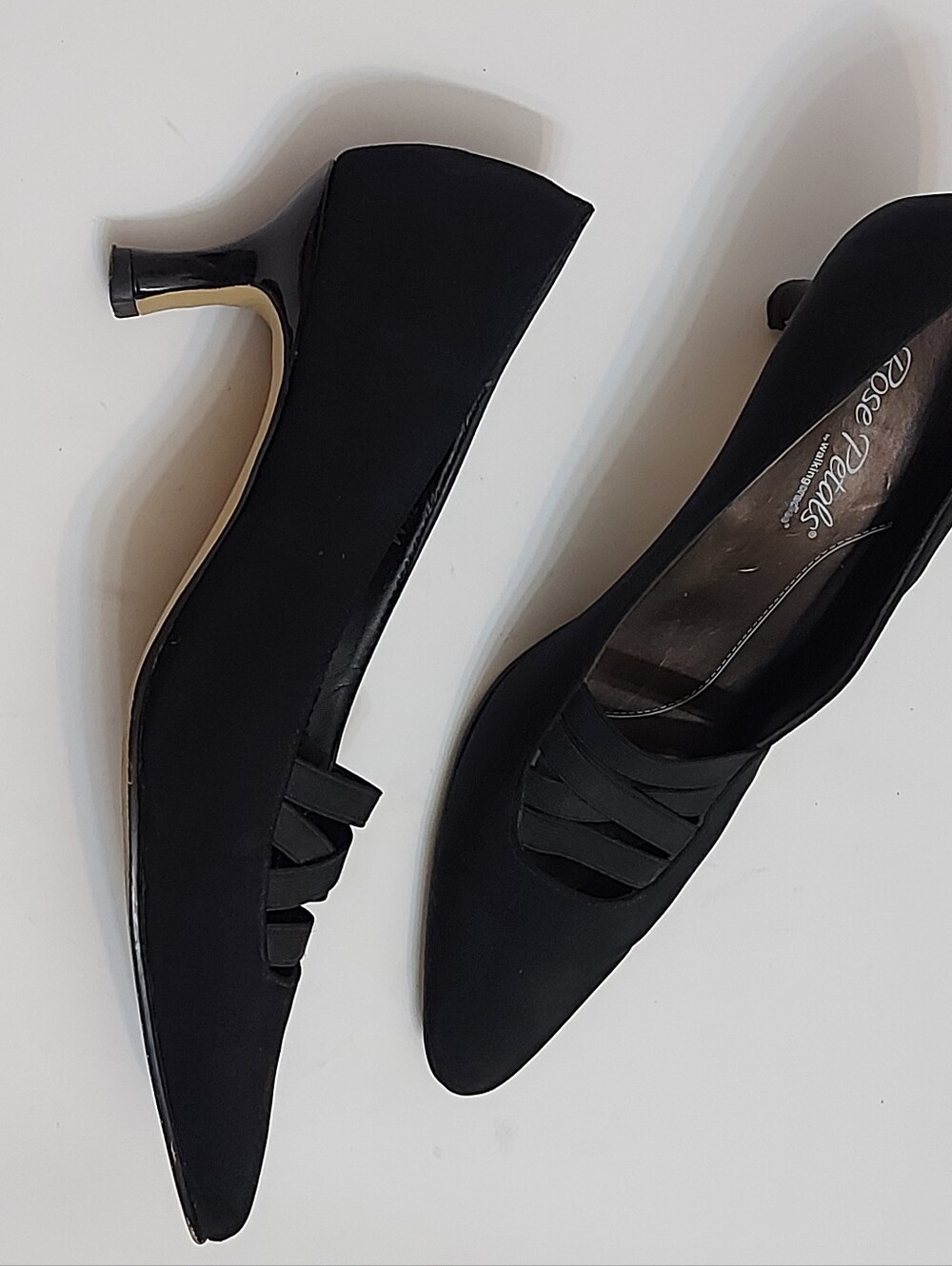 Black Low Heel Pumps with Elastic Straps